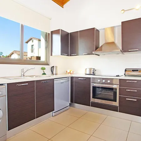 Vilă Louisa By Interhome Ayia Napa
